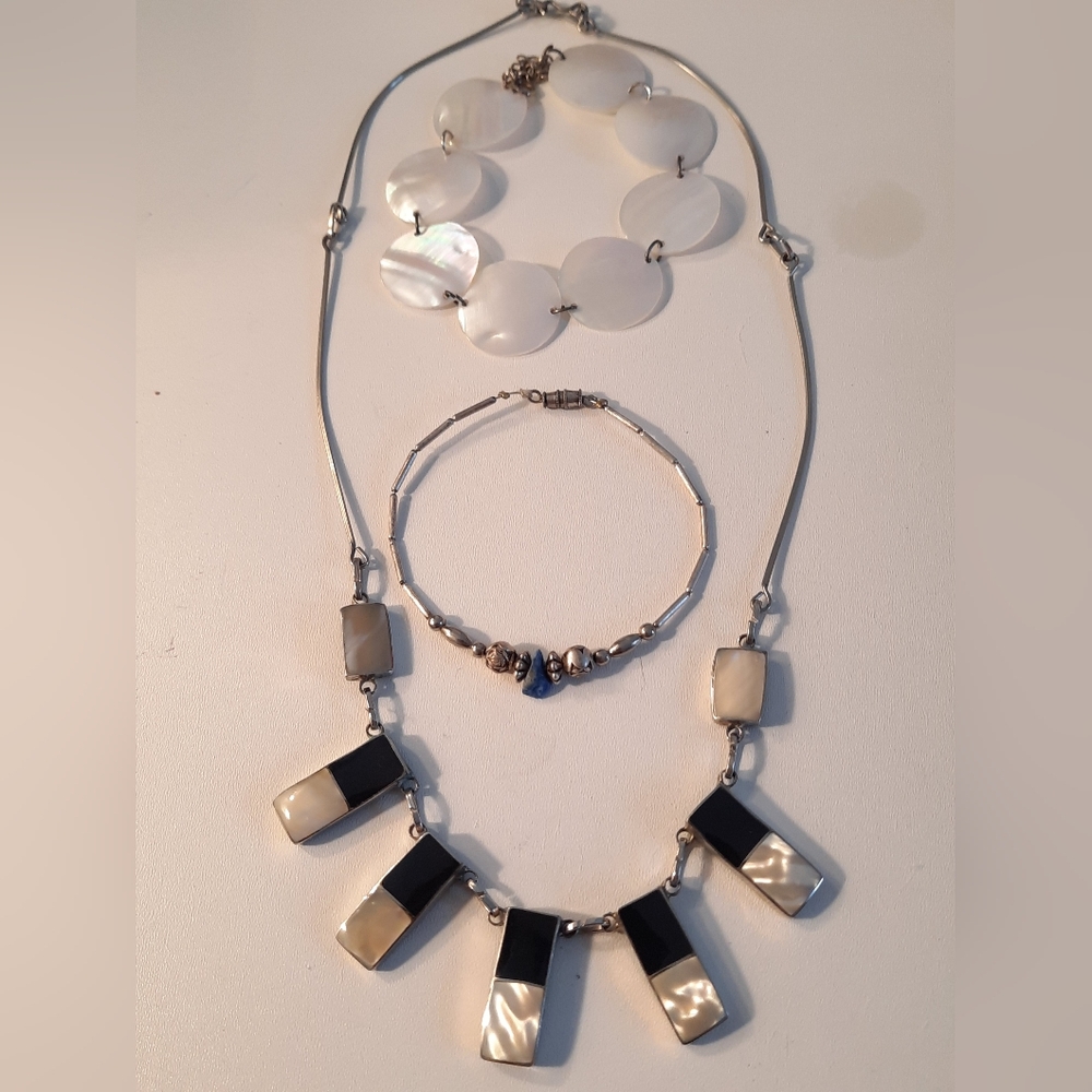 925 Silver Bracelets And Silver Tone Pendant With 2 Sides Ware